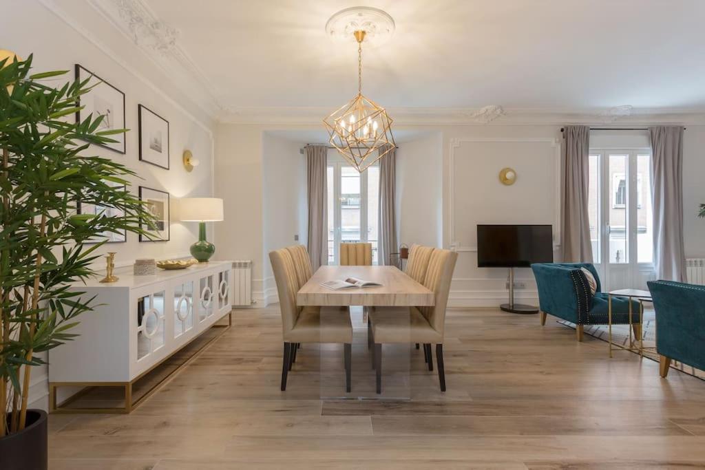 Apto Junto Al Retiro Y Barrio De Salamanca Appartement Madrid