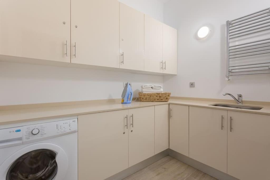Apto Junto Al Retiro Y Barrio De Salamanca Appartement Madrid